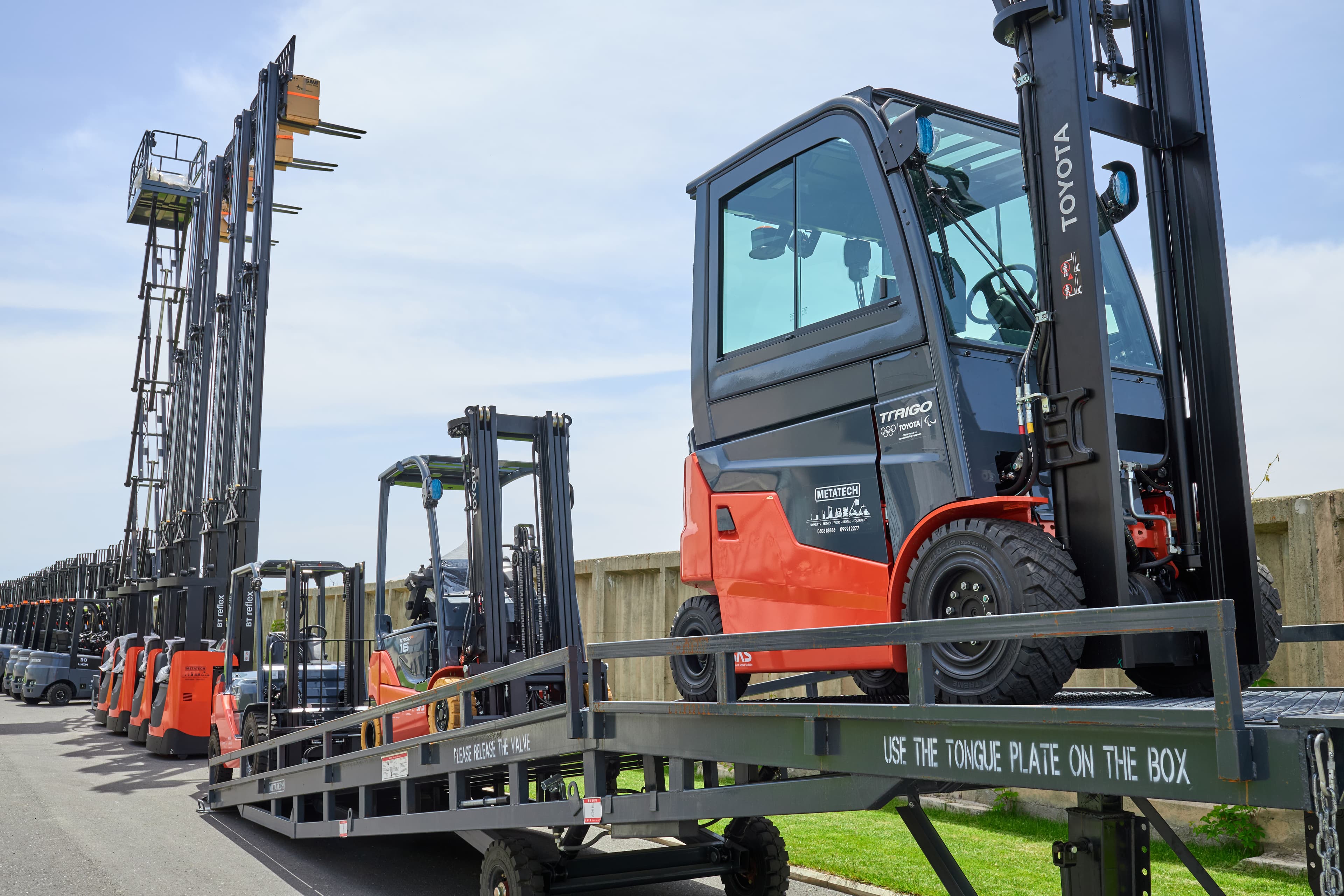 Forklift fleet at Metatech